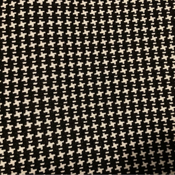 Soho Apparel Ltd. Houndstooth elastic waist skinny pants - Picture 5 of 10